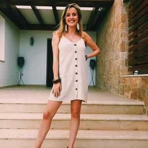 Meet your Posher, Caroline